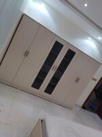 ⁦غرفة نوم كاملة لفردين⁩ - الصورة ⁦2⁩